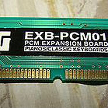 Сэмплерно-синтезаторный модуль korg Triton Rack