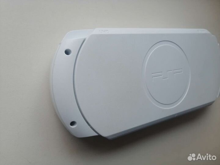 Sony PSP White 64GB (много игр)