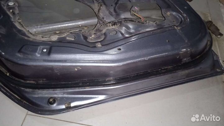 Дверь задняя левая Лансер 9