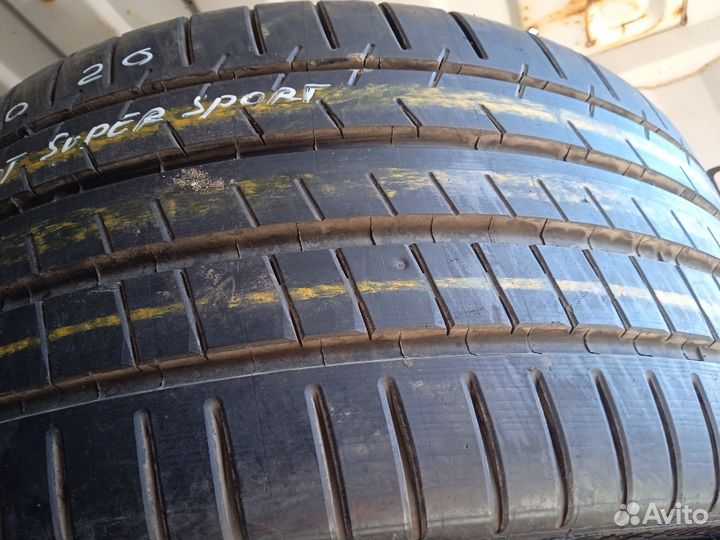 Michelin Pilot Super Sport 275/30 R20