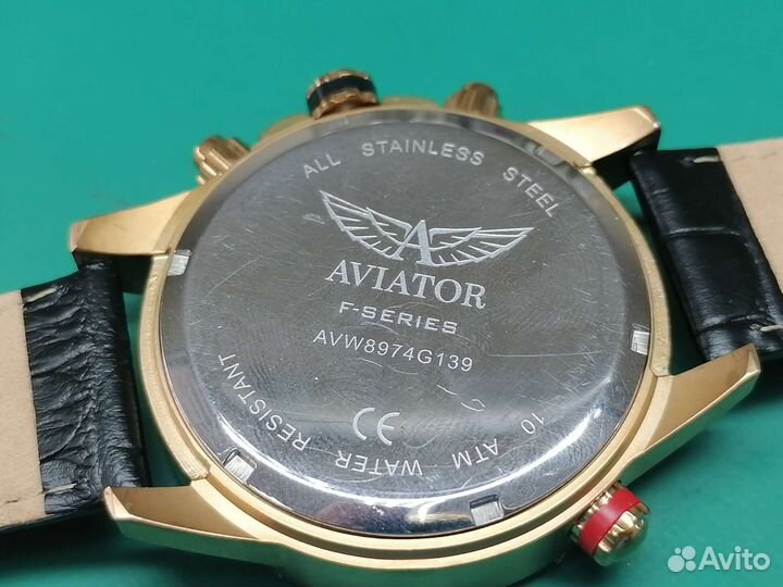 Aviator avw8974g139 best sale