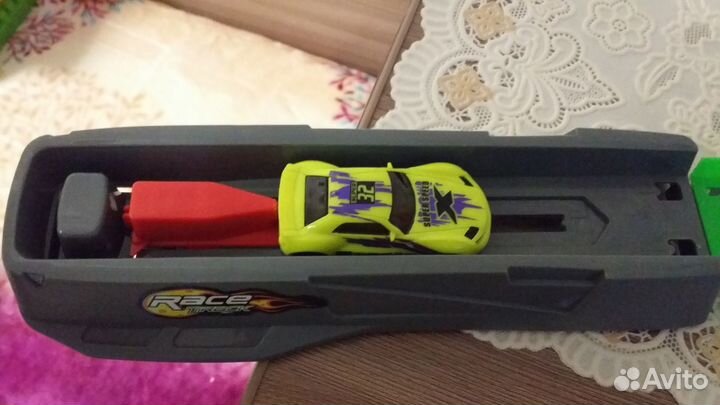 Автотрек с одной машинкой