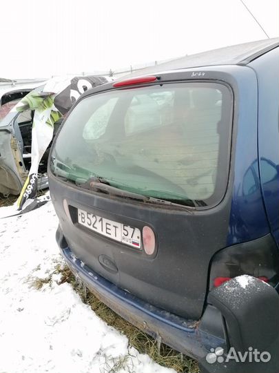 Крышка багажника Renault Megane Scenik