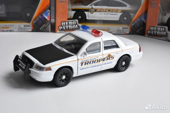 Форд Краун Виктория Полиция США Аляска 1/32