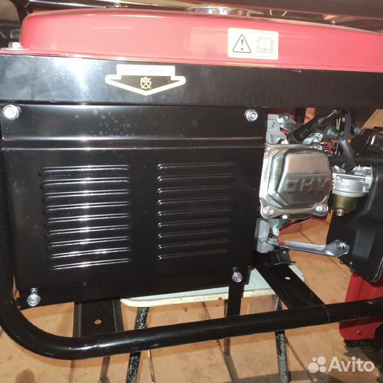 Генератор бензиновый honda