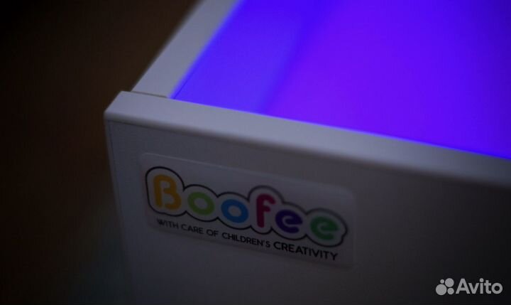 Световой стол для развивающих игр