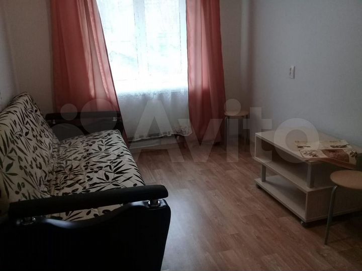 Комната 11,6 м² в 4-к., 2/9 эт.