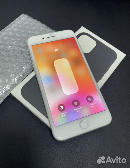 iPhone 8 Plus 64gb Серебро