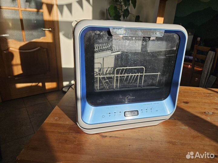 Посудомоечная машина Midea Mini