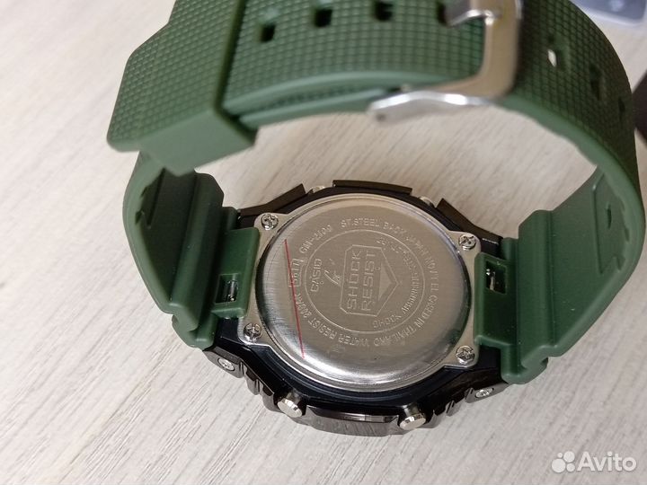 Часы Casio G-Shock GM-2100