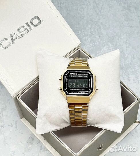 Часы Casio