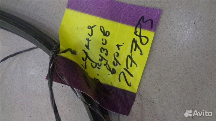 Уплотнитель (наружный) Renault Laguna 2 2001-2008