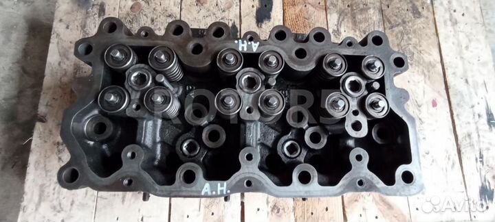 Головка блока цилиндров Renault Magnum 3 2003