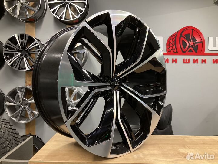 Диски R20 на Audi Q8 A8