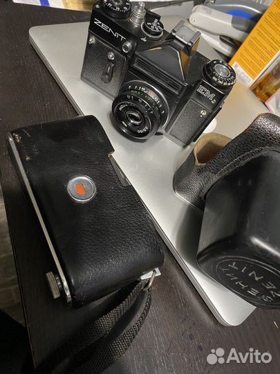 Фотоаппарат Zenit EM