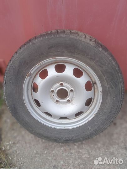 Nokian Tyres Nordman 7 SUV 215/65 R16 102T