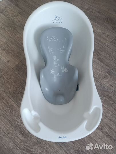 Ванночка для купания с горкой