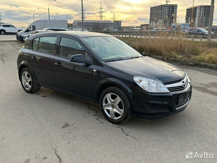 Opel Astra 1.8 AT, 2014, 96 305 км