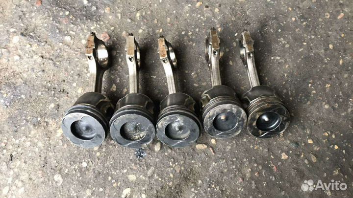 Поршень шатун бмв 3.0д 2005г