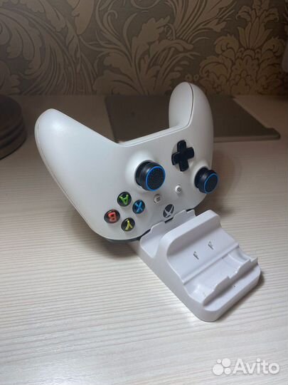Игровая приставка xbox one