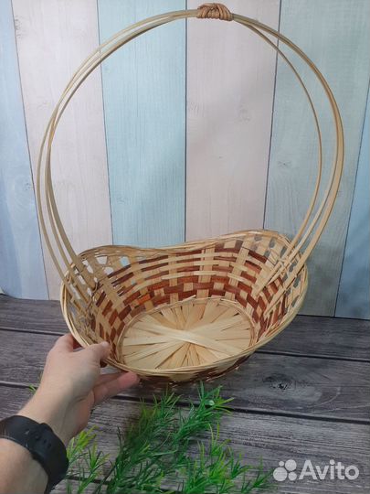 Корзина плетеная