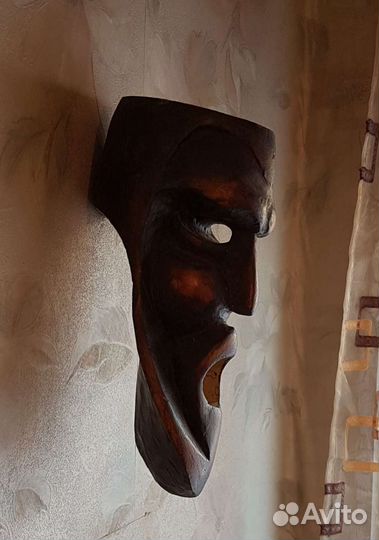 Авторская работа из дерева