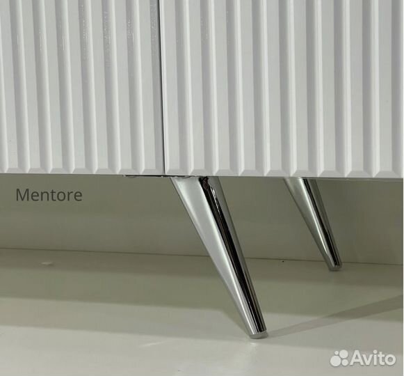 Тумба тв Bravo в белом цвете / 1600х400х300 мм