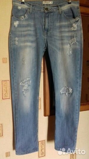 Джинсы