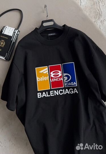 Топовая футболка Balenciaga унисекс (тренд 2025)