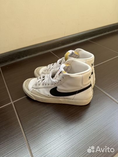 Кеды Nike Blazer Mid 77 Vintage White Black