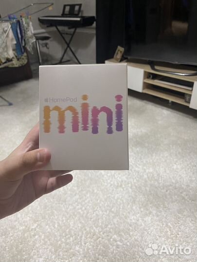 Колонка Apple HomePod Mini белая