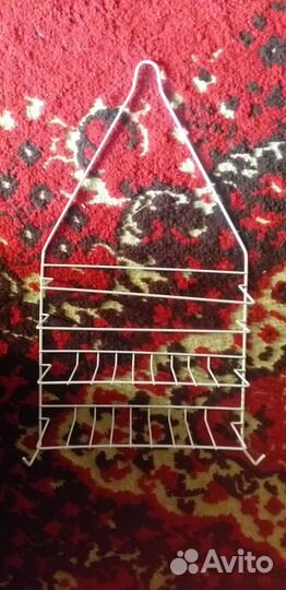 Полка настенная навесная