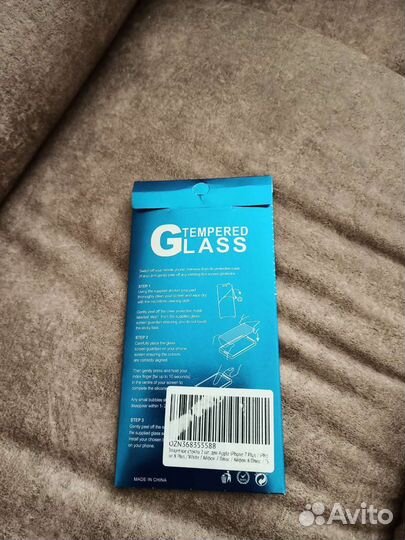 Новое защитное стекло на iPhone 7+