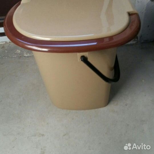 Ведро туалет