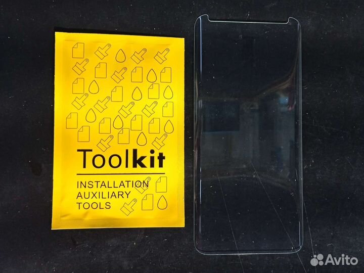 Защитное стекло на Samsung Galaxy S8/S9 Plus