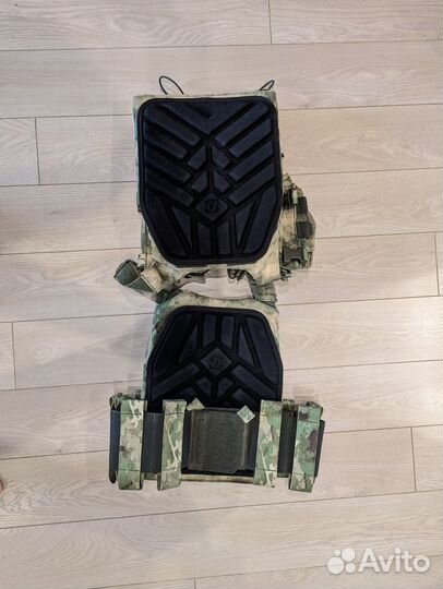 Продаю разгрузочный жилет