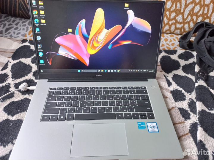 Huawei matebook d15