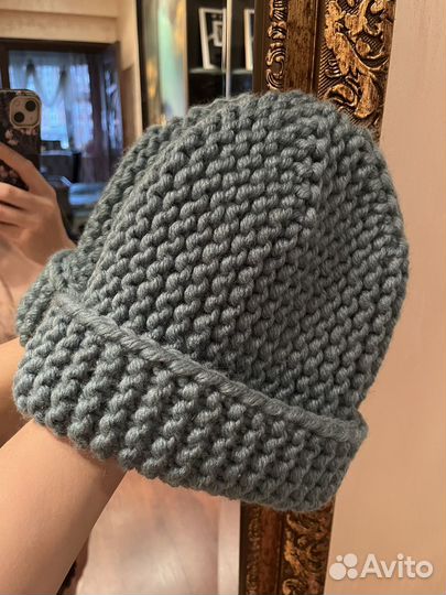 Шапка женская крупная вязка стильная изумрудная