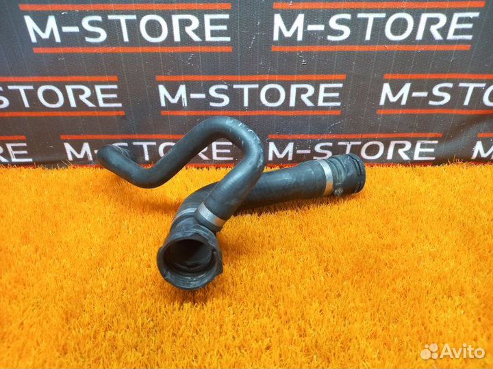 Патрубок радиатора верхний Bmw X5 E70 N52B30A 2007