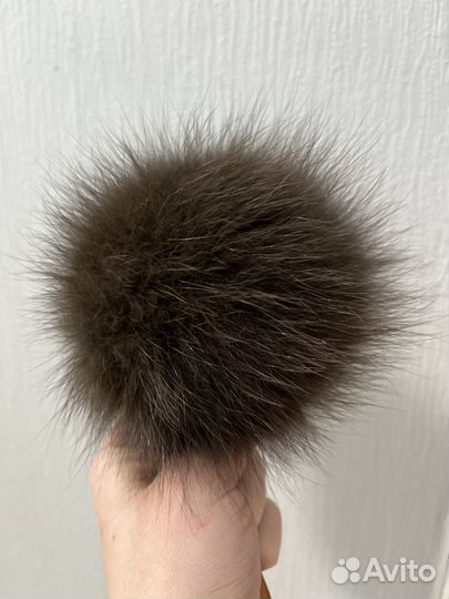 Меховые помпоны