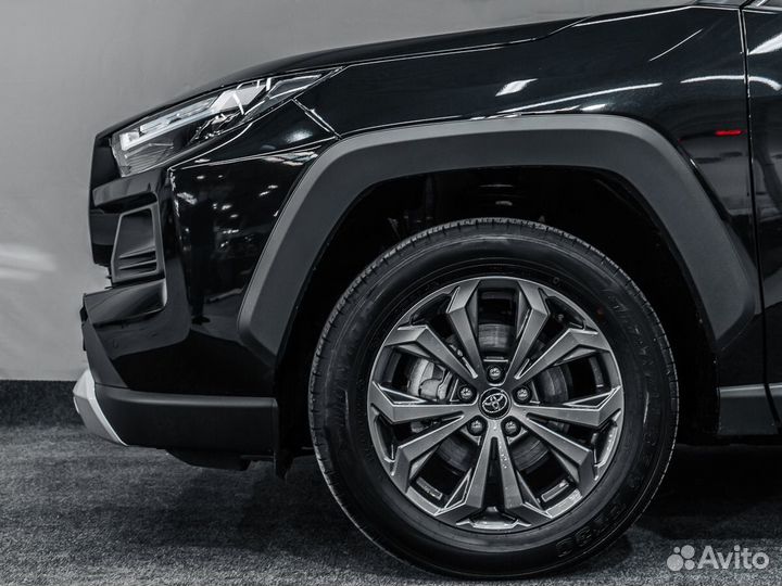 Toyota RAV4 2.0 CVT, 2024