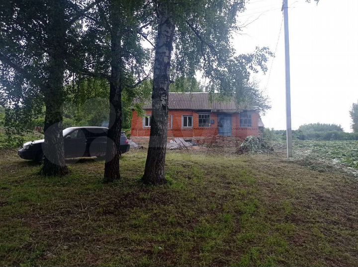 Дом 33,1 м² на участке 25 сот.