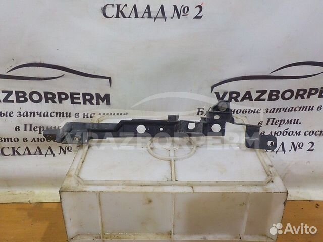 Кронштейн бампера переднего левый Opel Corsa