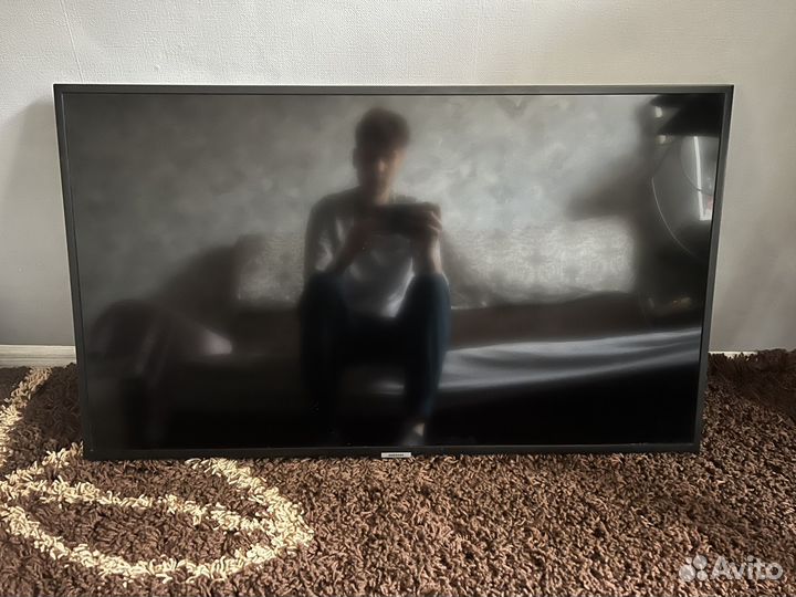 Телевизор samsung SMART tv 40 4k
