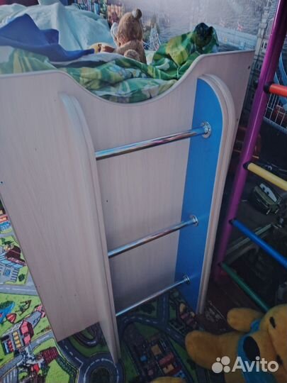 Детская кровать до 10л