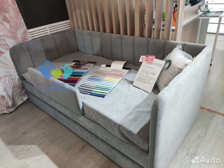 Детская подростковая мягкая кровать