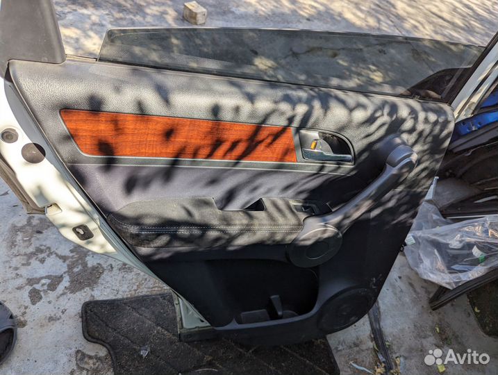 Дверь Honda CR-V RE4 K24A Лев. Задн