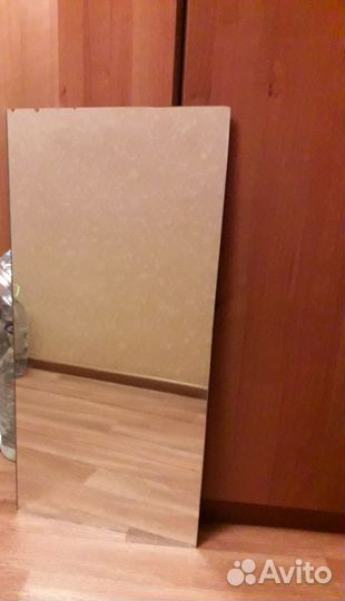 Зеркало мебельное