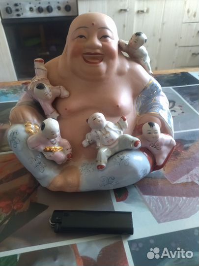 Статуэтка хотей