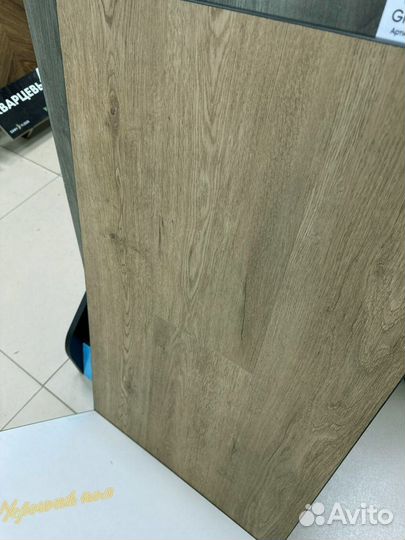 Кварцвиниловая плитка,кварцевый ламинат